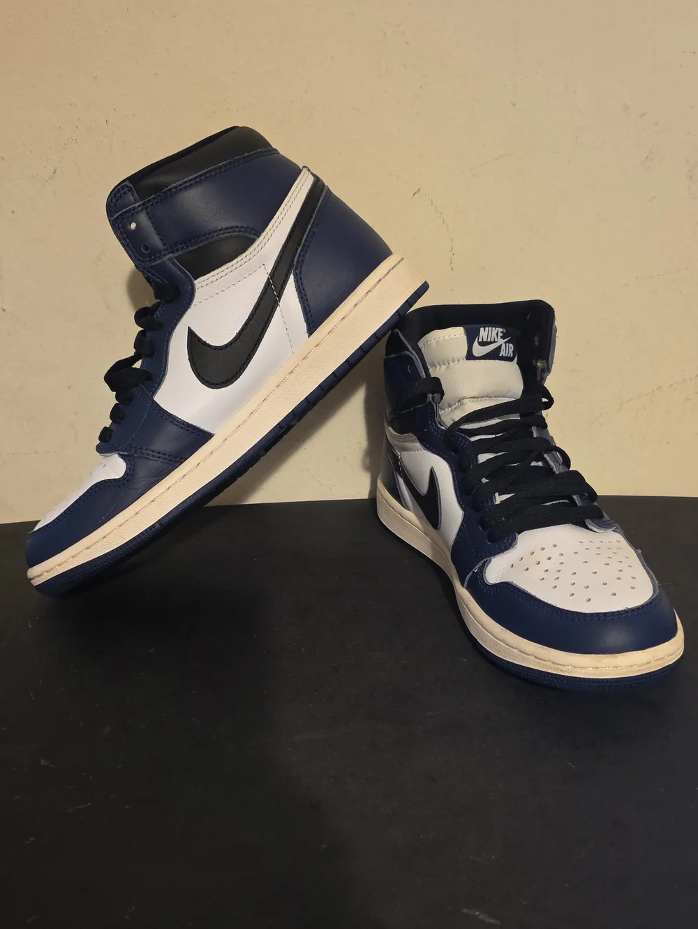 FOR SALE AIR JORDAN 1 RETRO HIGH OG 